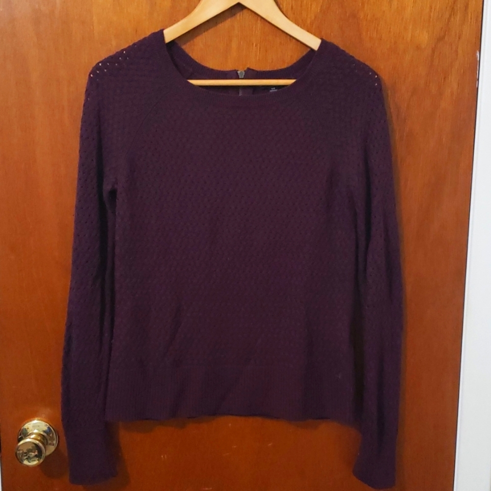 Knit Sweater with Zipper detail
